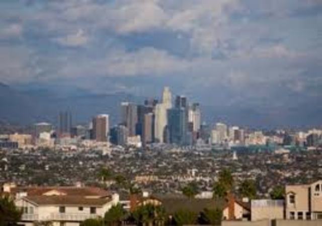 Santa Ana was incorporated as a city with a population of 2000