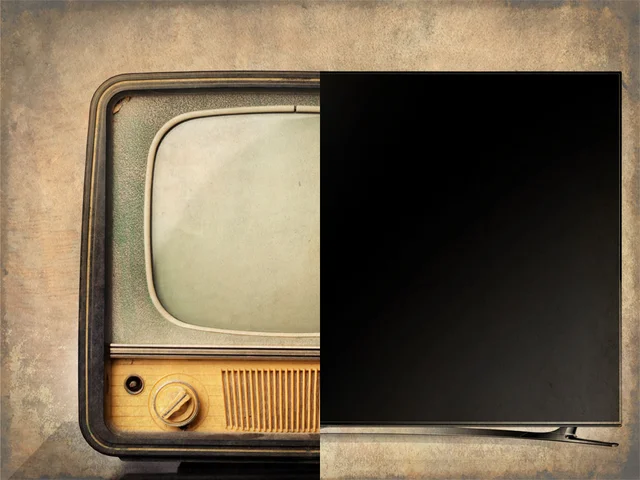 LLEGADA DE LAS PANTALLAS PLANAS