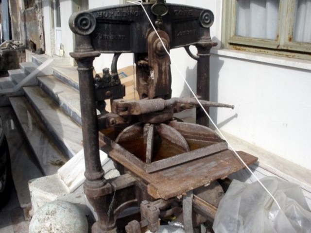 Παλιό Αγγλικό χειροκίνητο τυπογραφικό πιεστήριο