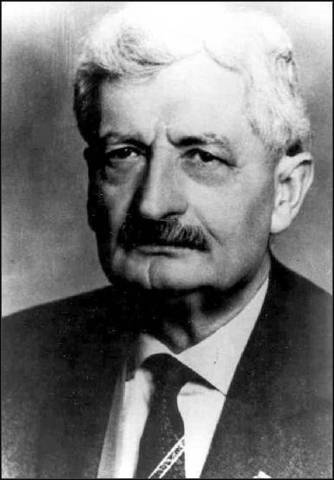 Ο Hermann Oberth δημοσιεύει την εργασία του