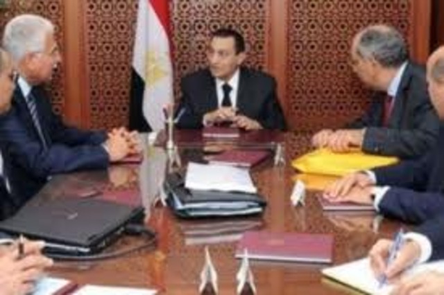 Egypt's National Democratic party members can stand for office, says supreme court