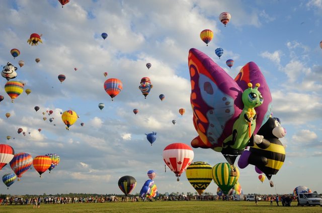 1ο φεστιβάλ αερόστατου