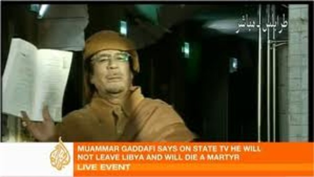 Gaddafi urges violent showdown and tells Libya 'I'll die a martyr'