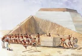 Construcción de las pirámides en Egipto