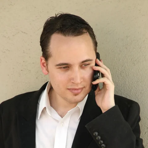 famous hacker: Adrian Lamo