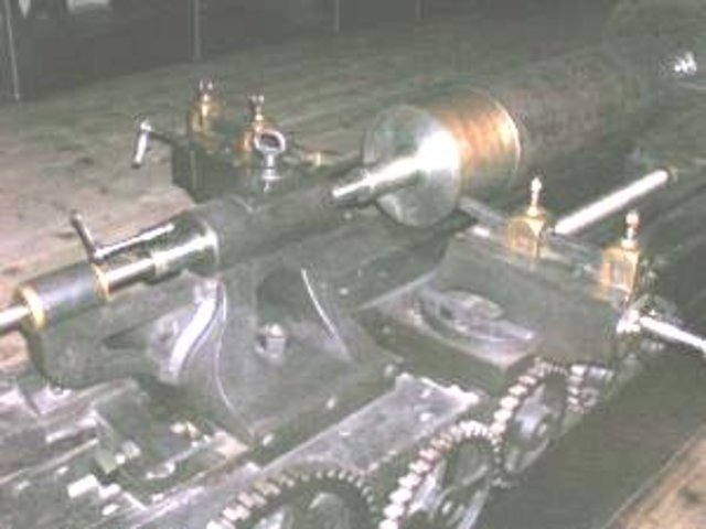 ΣΧΕΔΙΑΣΗ ΔΙΠΛΟΥ ΠΙΕΣΤΗΡΙΟΥ