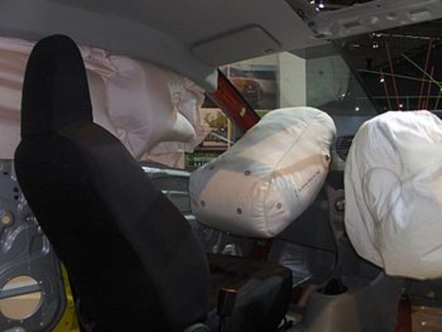 Eμφάνιση αεροσάκων