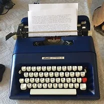 PRIMERA MAQUINA DE ESCRIBIR