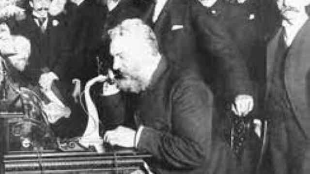 Βραβείο στον Μπελ