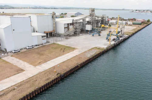 Adquisición de activos en Puerto Rico (USD 18M)