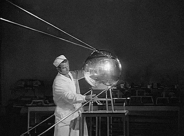 การส่งดาวเทียม Sputnik ของโซเวียต