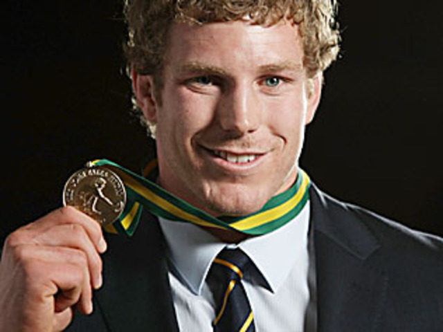 DP recievesJohn Eales Medal