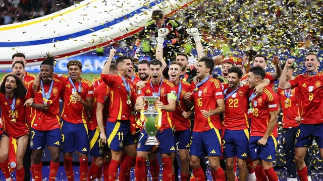 (CULTURAL) Espanya guanya la seva 4ta Eurocopa