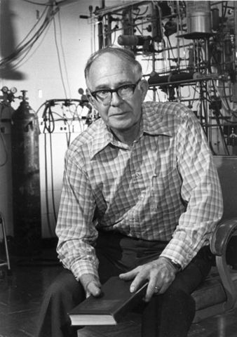 Raymond Davis, Jr. Masatoshi Koshiba