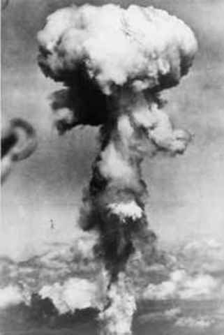 Atomic bomb in Japan: Hiroshima and Nagasaki
