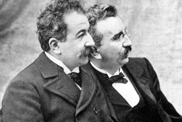 Nasce il cinema