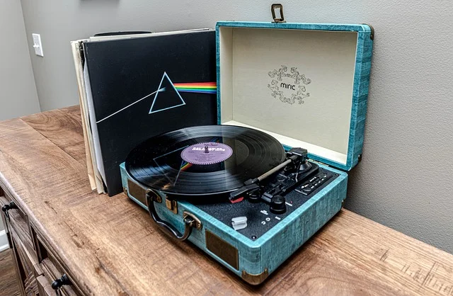 1st grade - Record Player