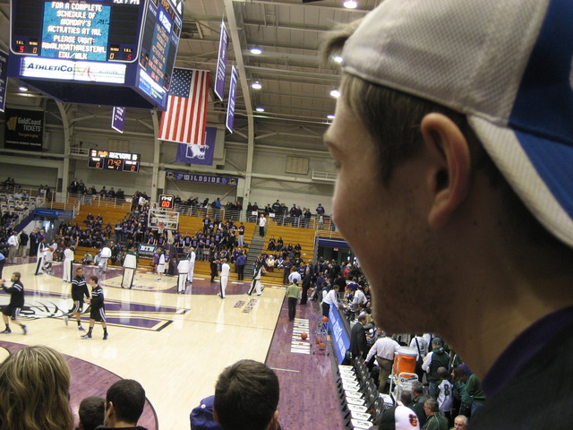 Northwestern 83, Iowa 64