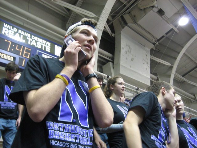 Minnesota 75, Northwestern 52