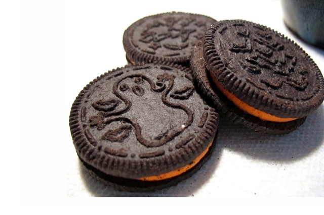 Halloween Oreos created