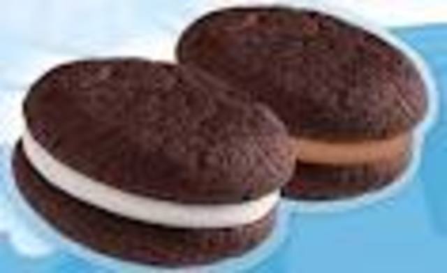 Oreo Cakesters created