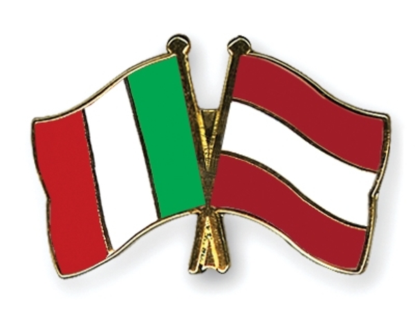 Italy joins Entente