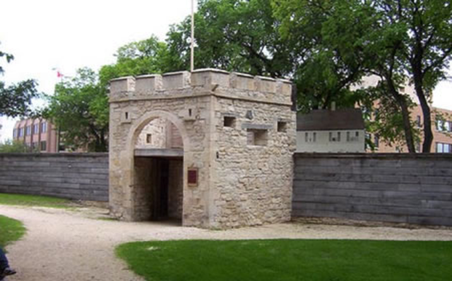 Armed Canadians Try To Attack Fort Garry