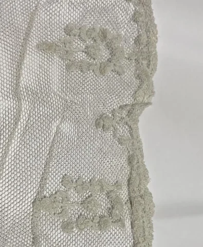 Retall de tela d’un vestit