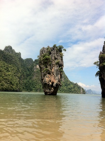"James Bond Island"
