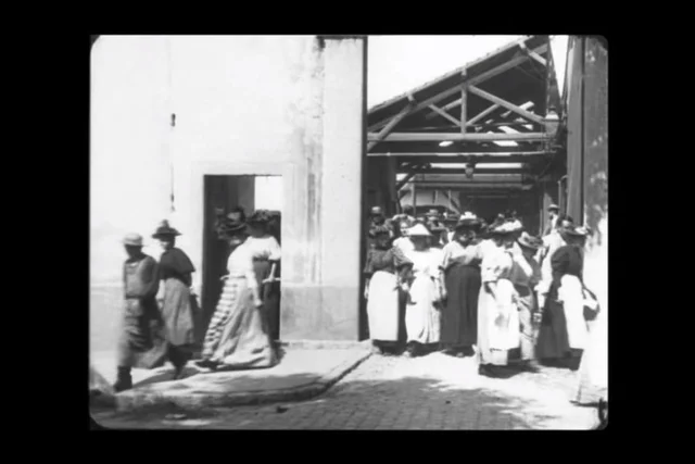First cinematographic film by the Lumières brothers