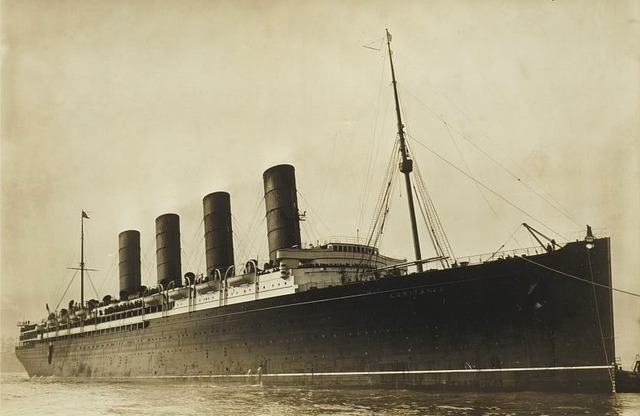 Germany sinks the U.S.S. Lusitania