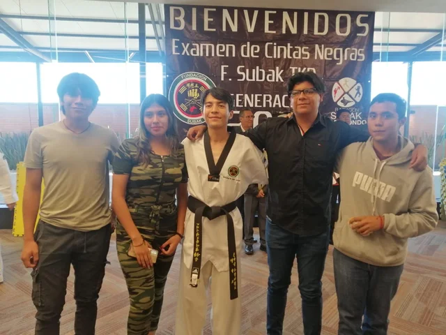 Me volví cinta negra en Taekwondo