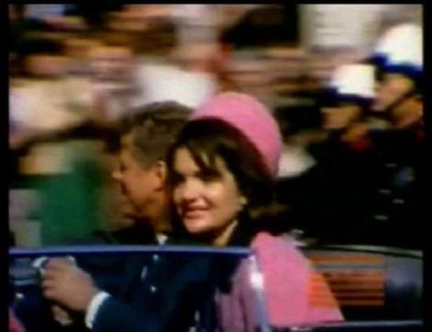 JKF'S WIFE FASHION STYLES