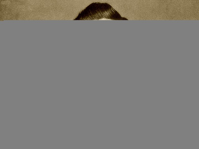 Kaiser Wilhelm II steps down