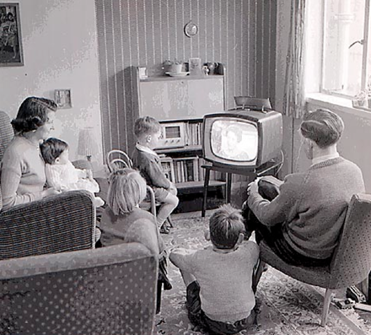 "Togetherness" and the "Ideal Couple"