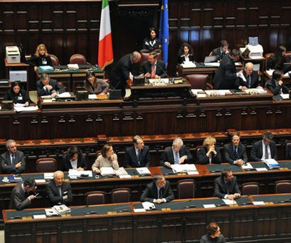 Nasce il governo Monti