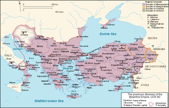 Constantine moved Capital of Eastern Roman Empire
