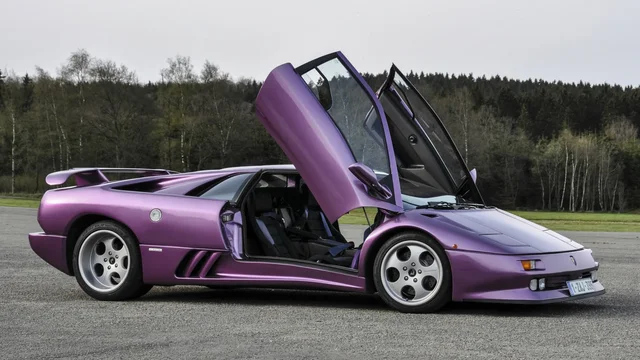 Lanzamiento del Lamborghini Diablo