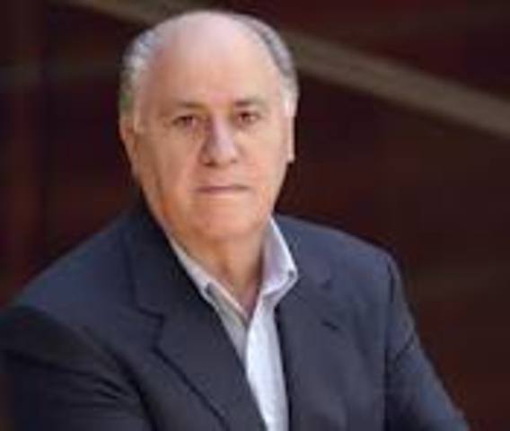Amancio Ortega Gaona funda una empresa que fabrica prendas de vestir