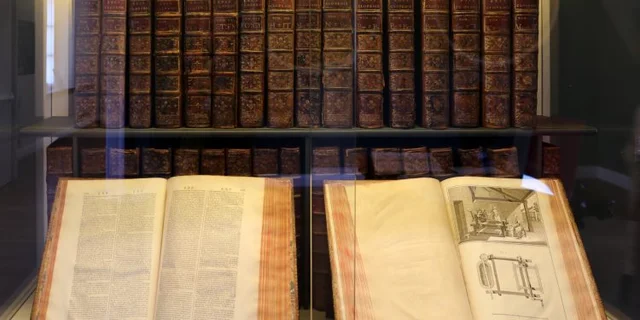 Se publica el primer tomo de la Enciclopedia de Diderot y D’Alembert