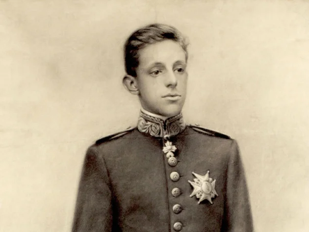 Inicio del Reinado de Alfonso XIII