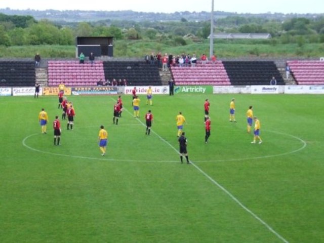 1st competive game played on turf