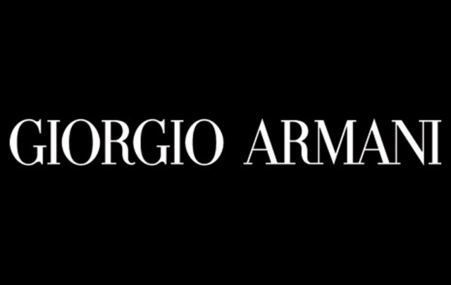 Giorgio Armani se funda en el mismo año que Zara
