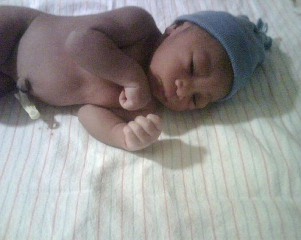 Khamari Bell was born!