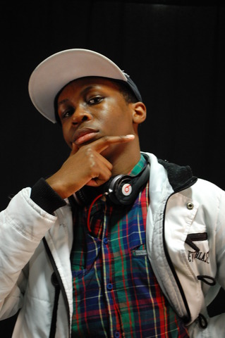 Do a photoshoot for the magazine