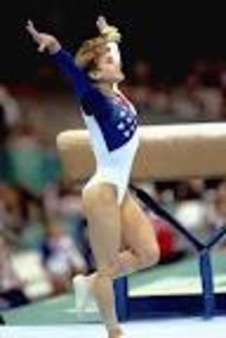 Kerri Strug Helps the US Gymnastic Team Win The Gold