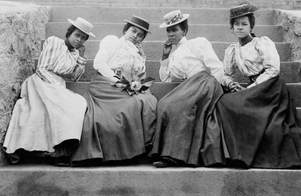 Clothing in the 1900's