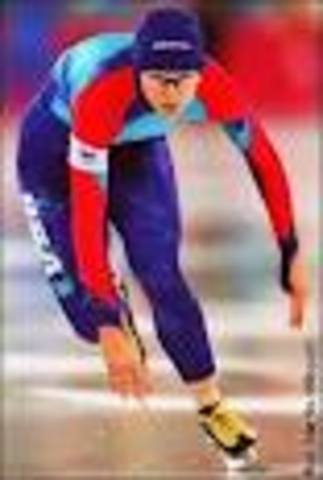 Wisconsin Speed Skater Wins Gold