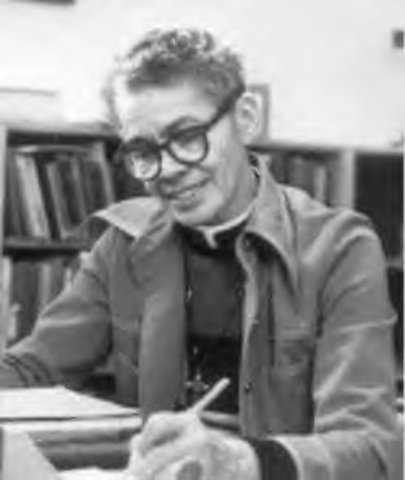 Writes a letter to President Franklin D. Roosevelt