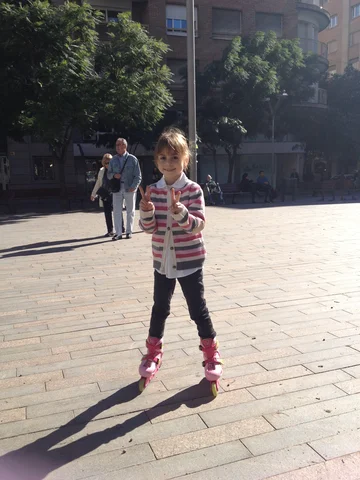 Començo a anar amb patins de dues rodes